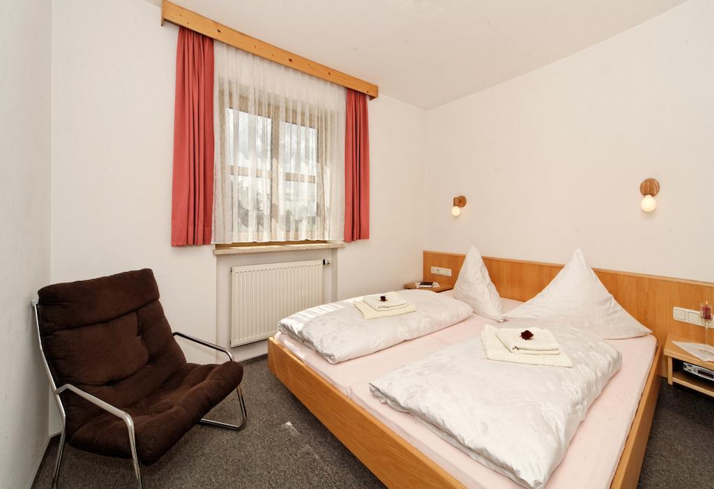 Landhaus Maria Bed&Breakfast Hotell Regen Rom bilde