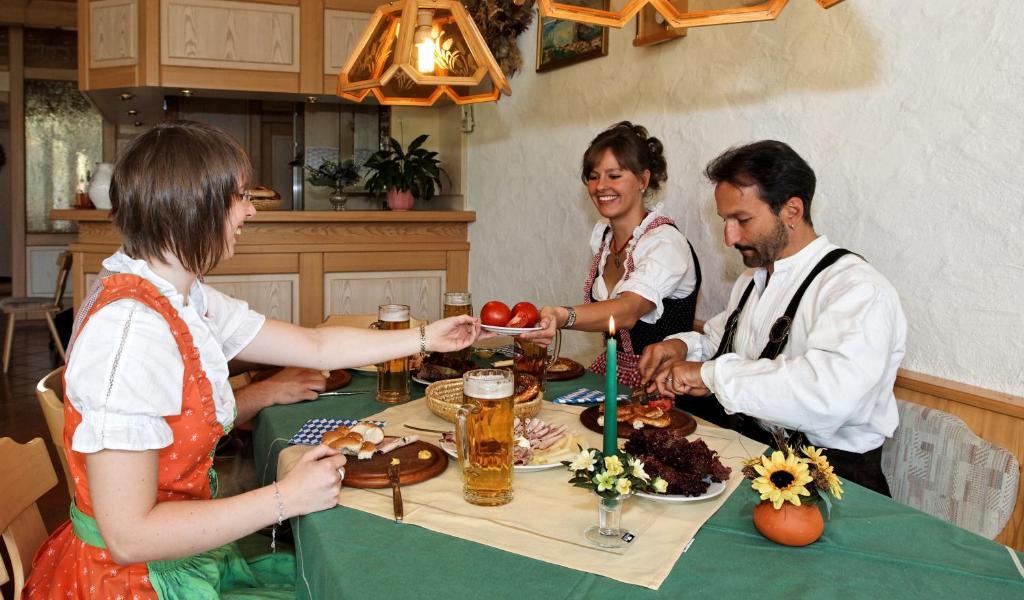 Landhaus Maria Bed&Breakfast Hotell Regen Eksteriør bilde