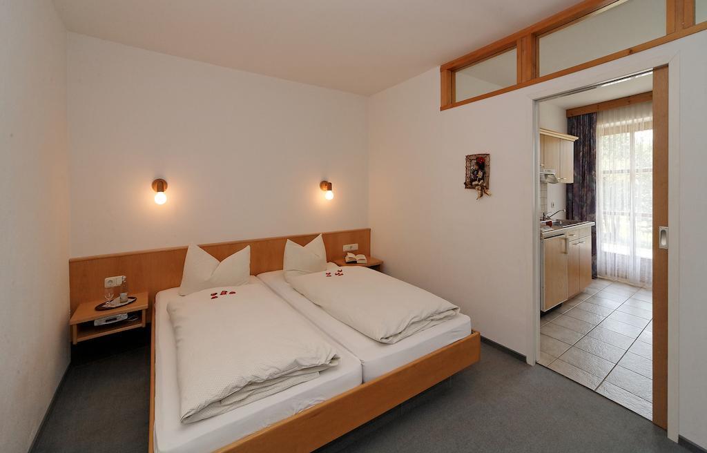 Landhaus Maria Bed&Breakfast Hotell Regen Rom bilde